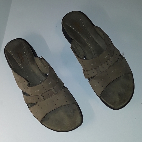 clarks springers boots